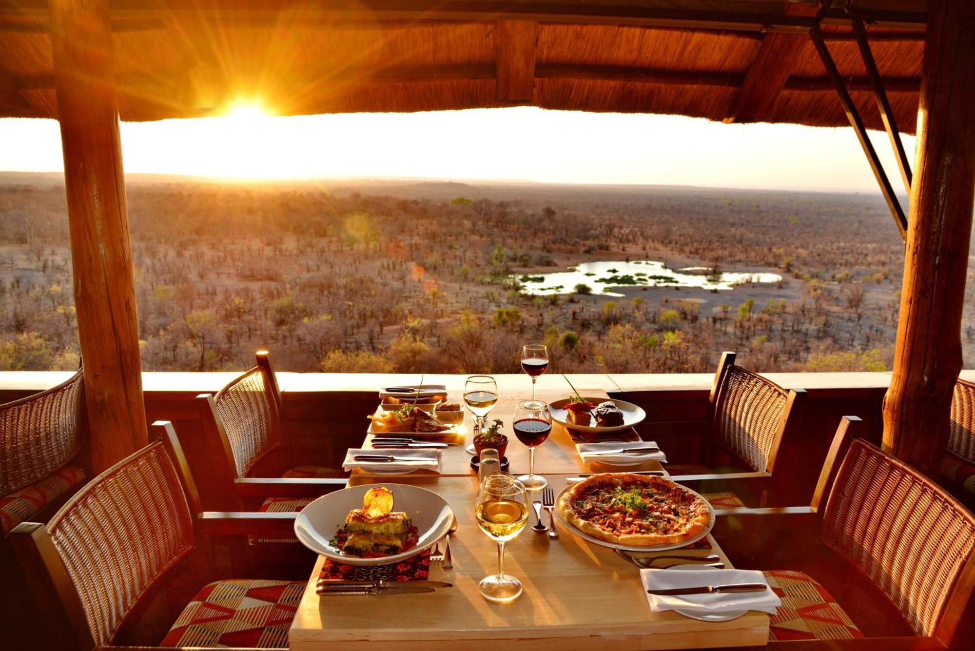 Victoria Falls Safari Suites Екстериор снимка